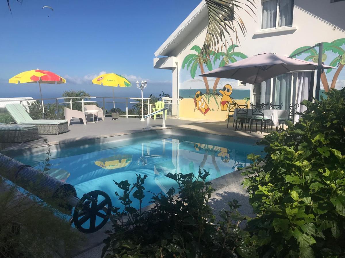 St Leu -Villa d'artiste, superbe vue mer, piscine chauffée Saint-Leu Esterno foto
