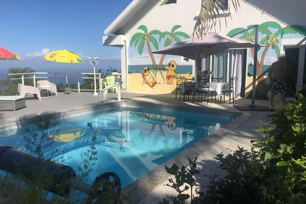 St Leu -Villa d'artiste, superbe vue mer, piscine chauffée Saint-Leu Esterno foto