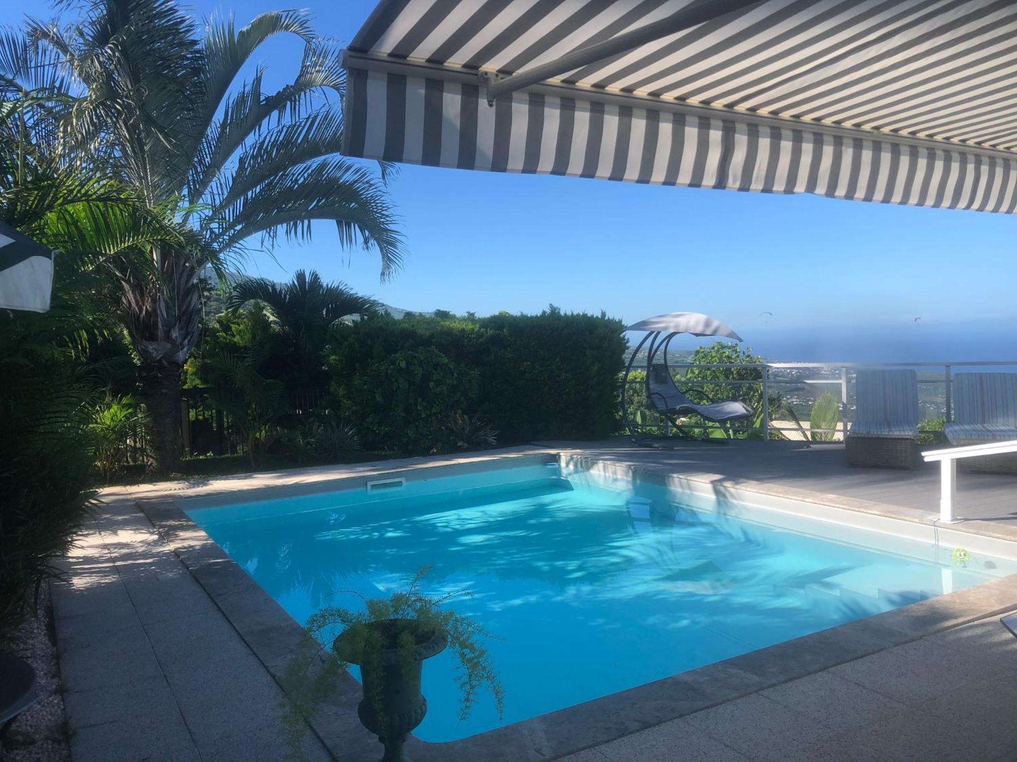 St Leu -Villa d'artiste, superbe vue mer, piscine chauffée Saint-Leu Esterno foto